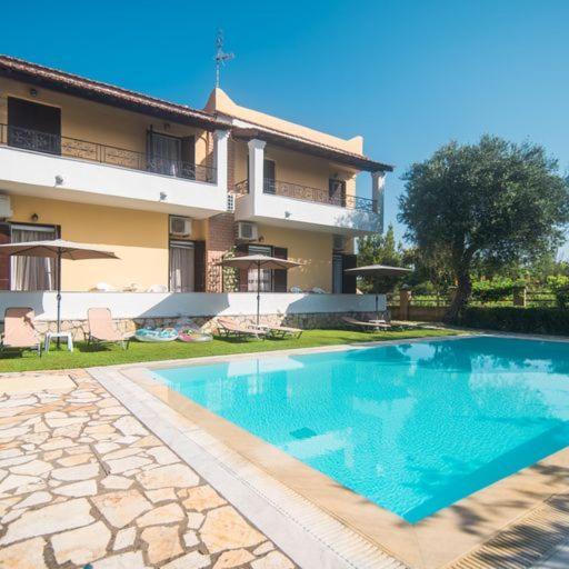 Villa-Toula Roda  Buitenkant foto