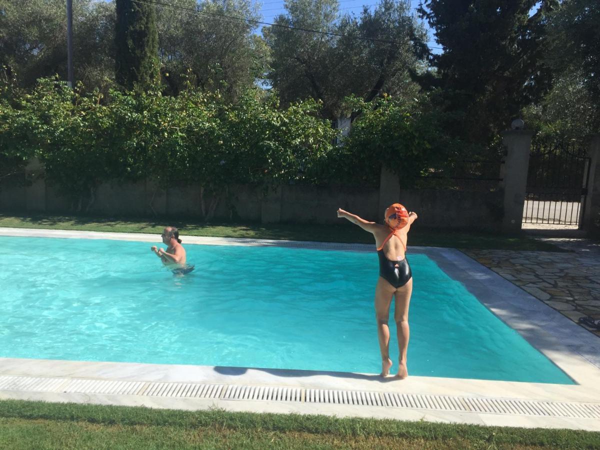 Villa-Toula Roda  Buitenkant foto